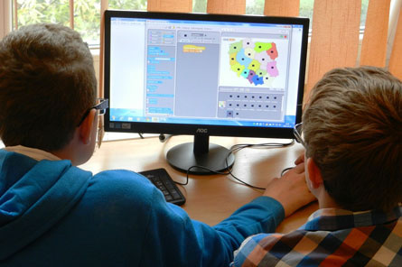 短信轰炸机网页版